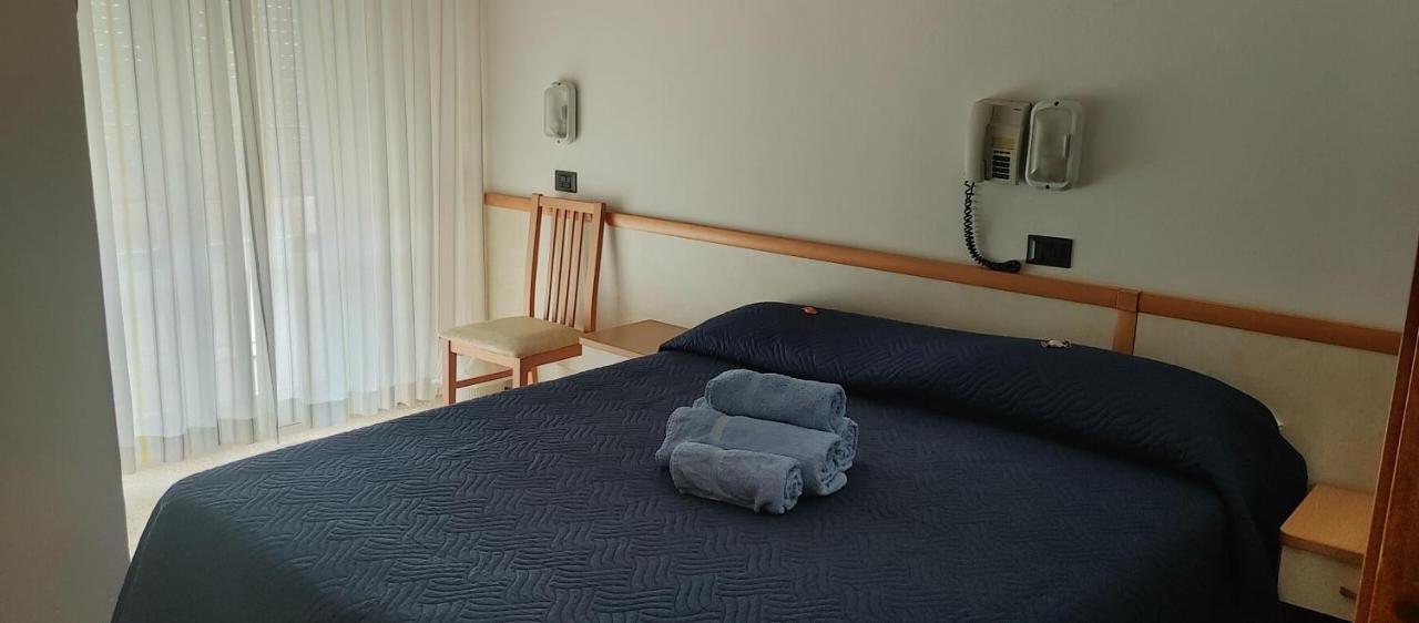 Hotel Adriatico Μπελάρια-Ιτζέα Μαρίνα Εξωτερικό φωτογραφία